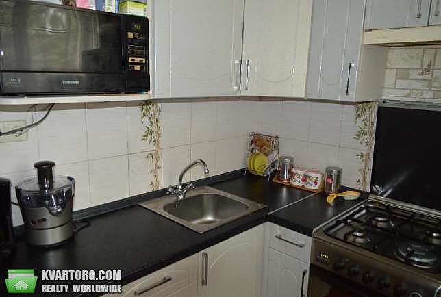 Sell 2-room apartment. Киев,  Искровская — photo 1