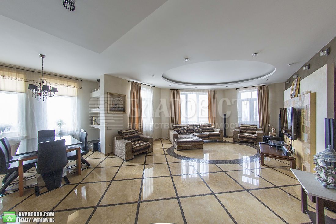 Rent out 4-room apartment. Киев,  Лабораторный пер — photo 6