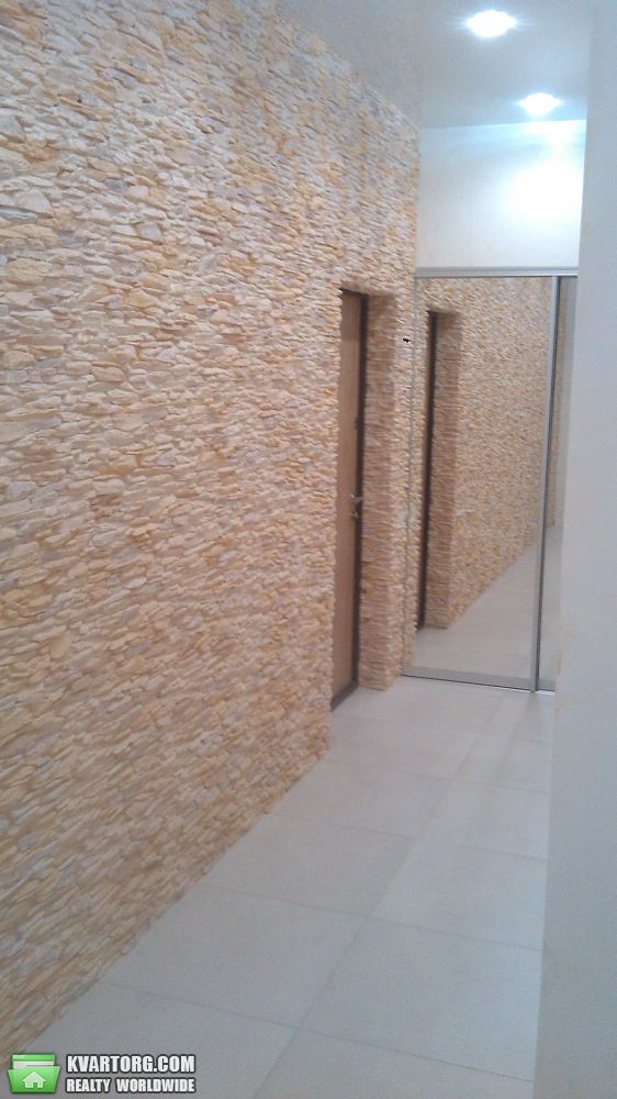 Sell 2-room apartment. Одесса, Люстдорфская дорога — photo 1
