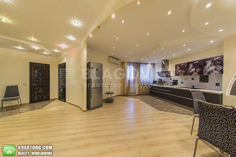 Sell 3-room apartment. Киев,  Голосеевская — photo 1