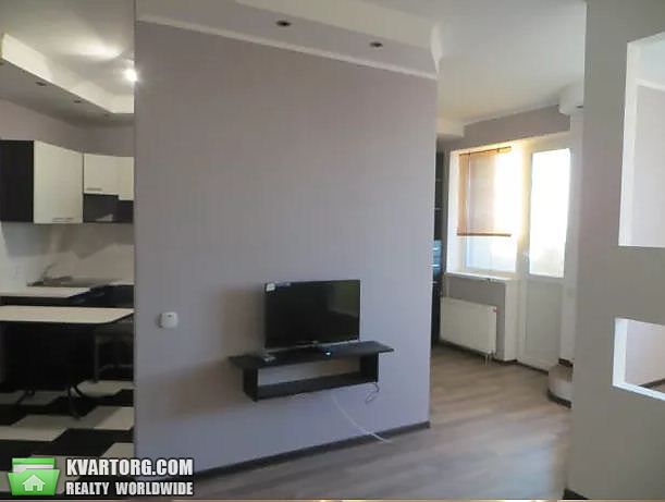 Rent out 1-room apartment. Киев,  Рижская — photo 8
