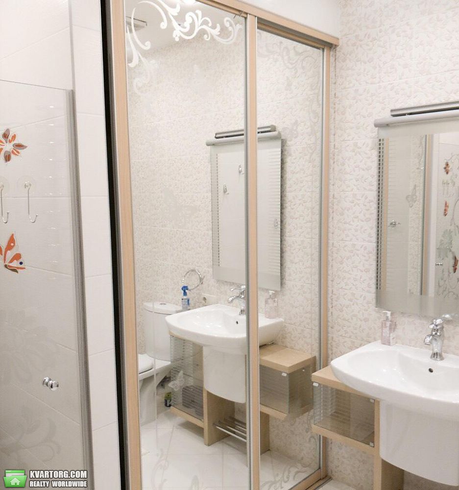 Rent out 3-room apartment. Киев,  Шумского — photo 3