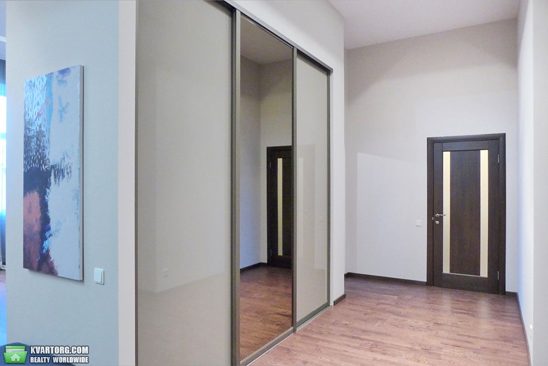 Rent out 2-room apartment. Киев,  Городецкого — photo 6