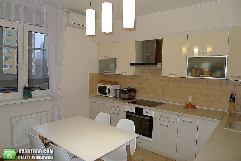 Sell 1-room apartment. Киев,  Воскресенская — photo 3