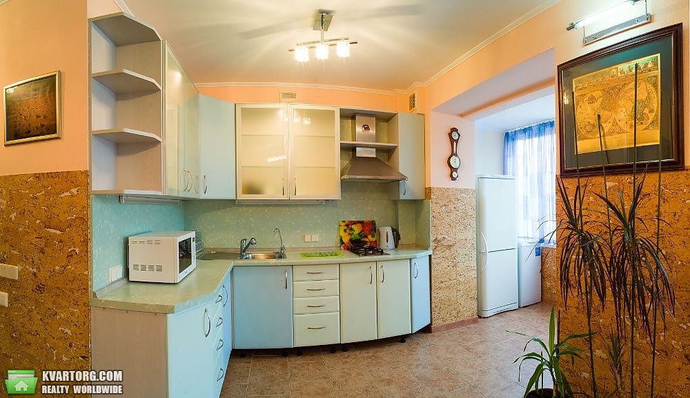 Rent out 1-room apartment. Киев,  Никольско-Ботаническая — photo 1