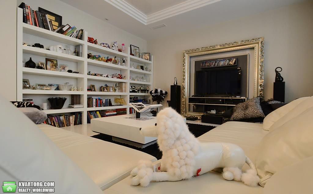 Sell 4-room apartment. Киев,  Софиевская — photo 1