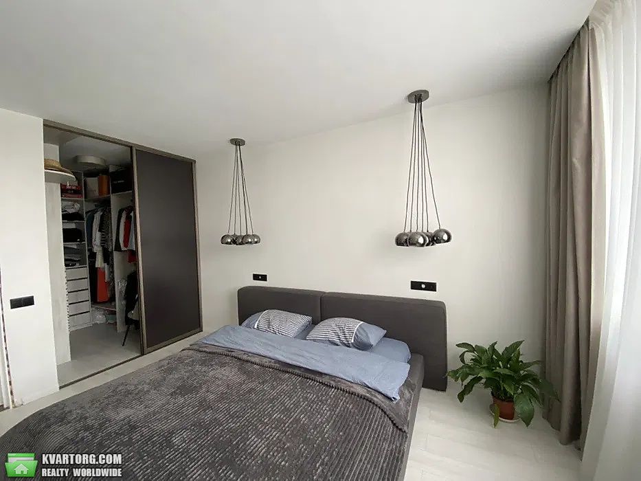 Sell 1-room apartment. Киев,  Малоземельная — photo 2