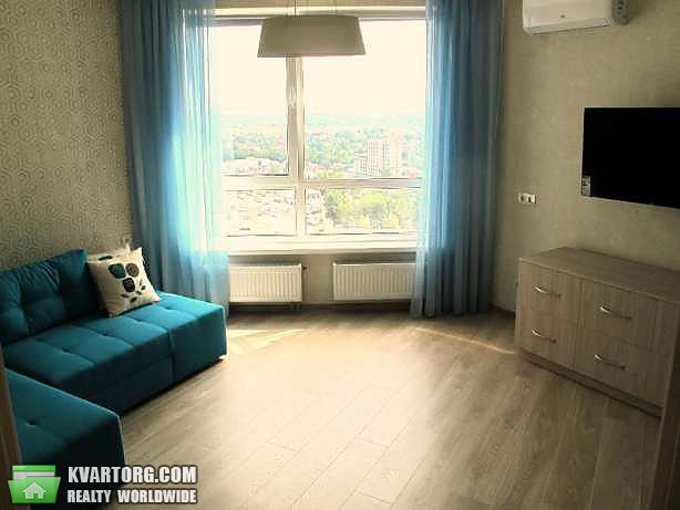 Rent out 1-room apartment. Киев,  Заречная — photo 1