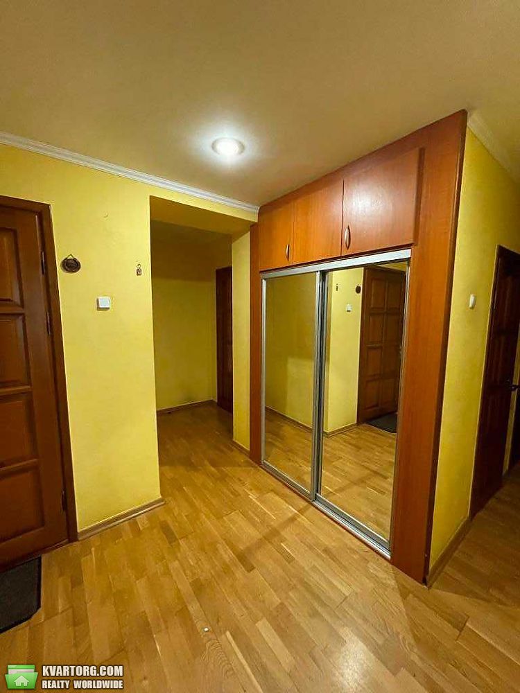 Sell 4-room apartment. Киев,  Старонаводницкая — photo 7
