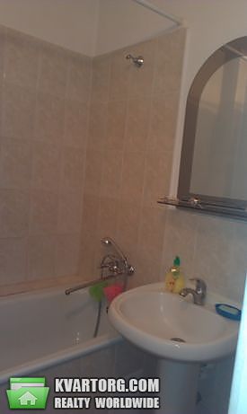 Rent out 2-room apartment. Киев,  Братиславская — photo 4