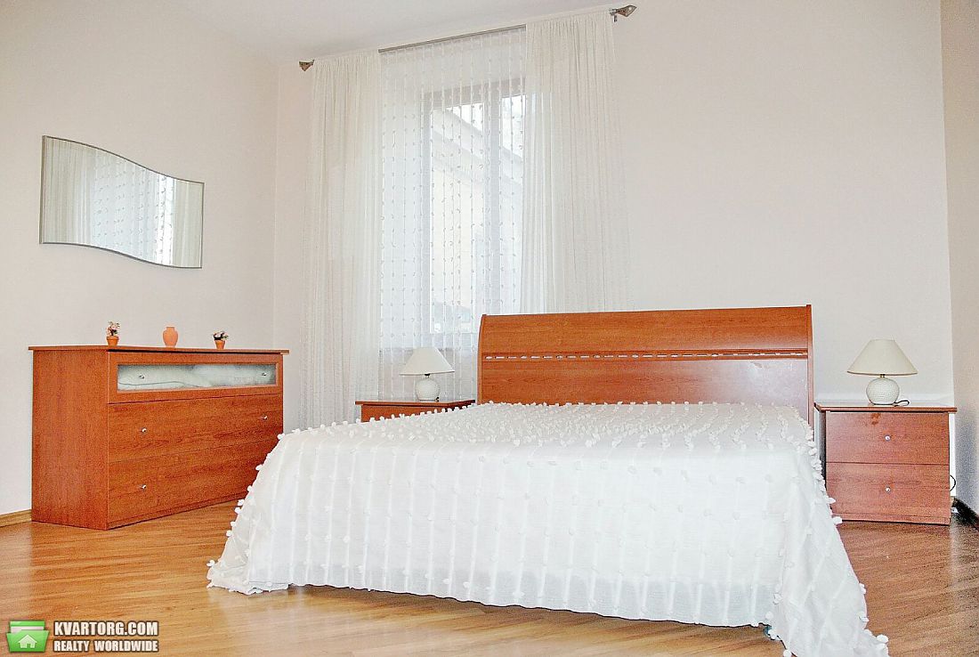 Rent out 2-room apartment. Одесса, Дерибасовская — photo 2