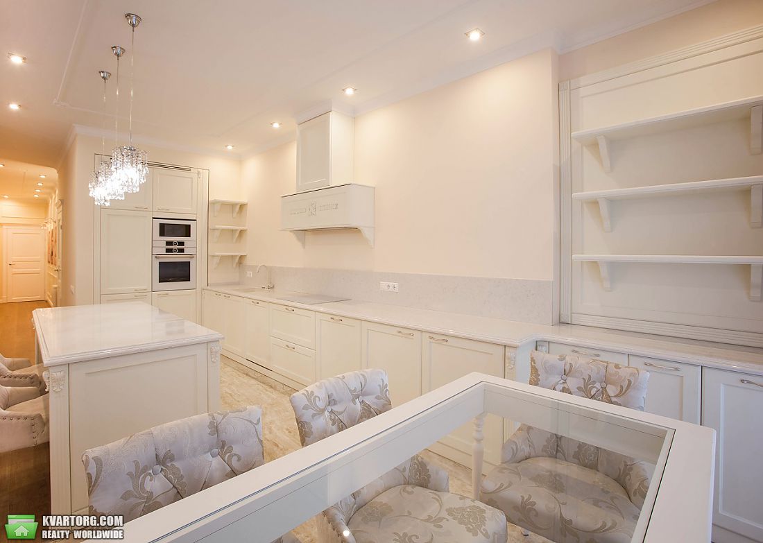Sell 4-room apartment. Киев, Драгомирова ул. — photo 6