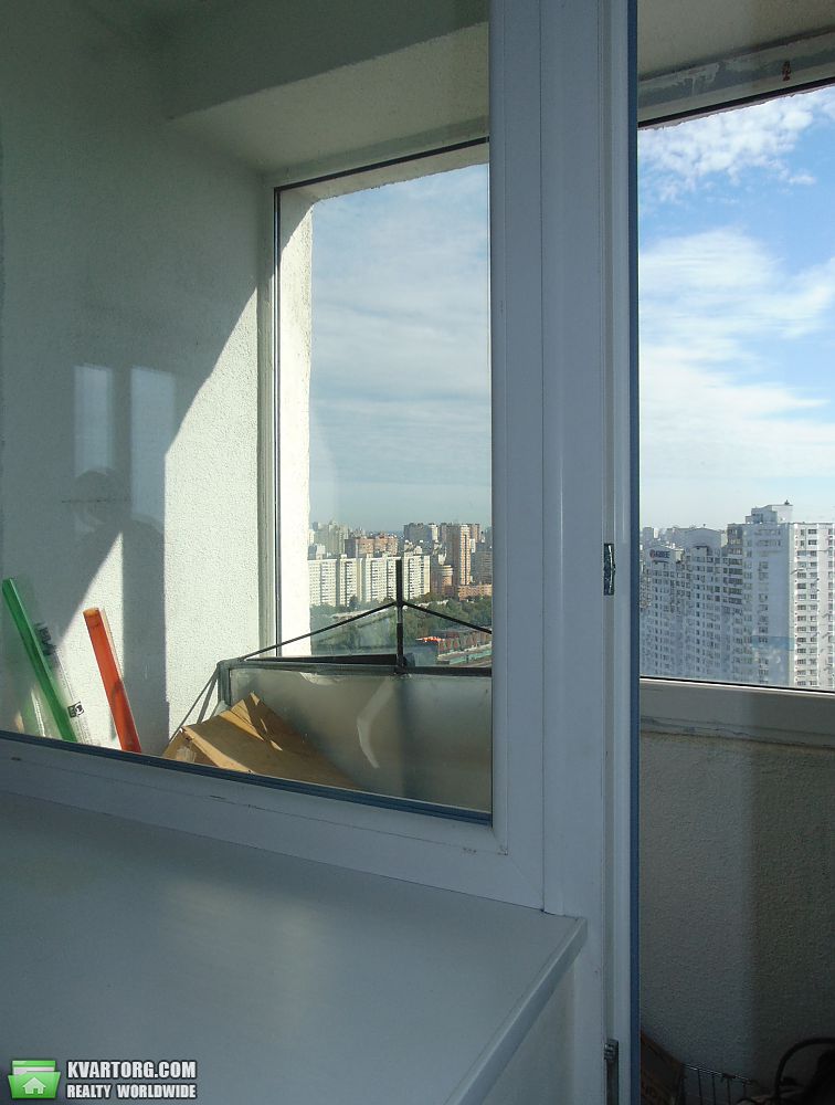 Sell 5-room apartment. Киев,  Днепровская наб — photo 1
