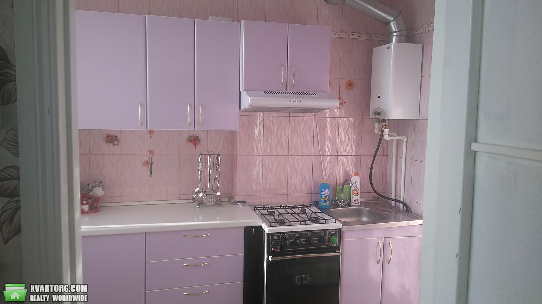 Rent out 2-room apartment. Днепропетровск, Калинина — photo 1