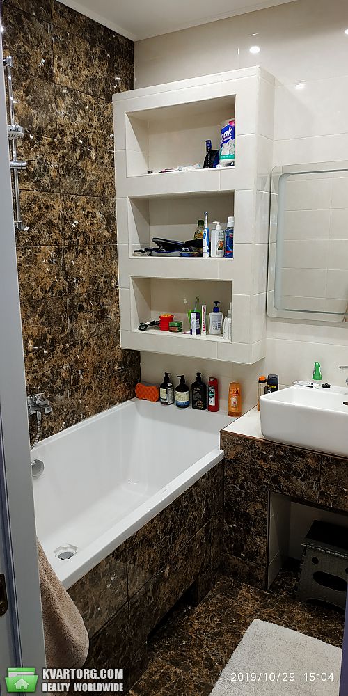 Rent out 2-room apartment. Киев,  Урловская — photo 9