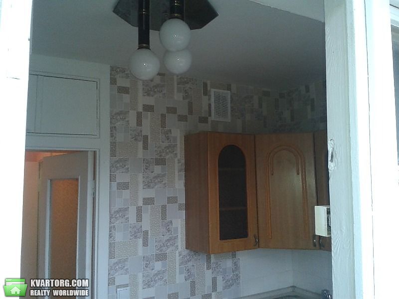 Sell 1-room apartment. Киев,  Новомостицкая — photo 2