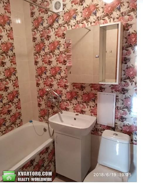 Rent out 2-room apartment. Киев,  Гагарина пр — photo 1