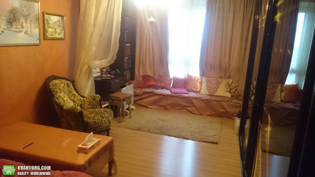 Sell 1-room apartment. Киев,  Героев Севастополя — photo 2