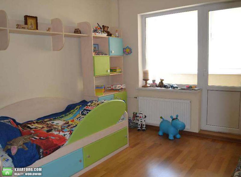 Sell 4-room apartment. Киев,  Ревуцкого — photo 3