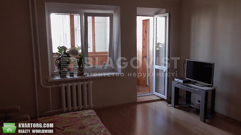 Sell 3-room apartment. Киев,  Декабристов — photo 5