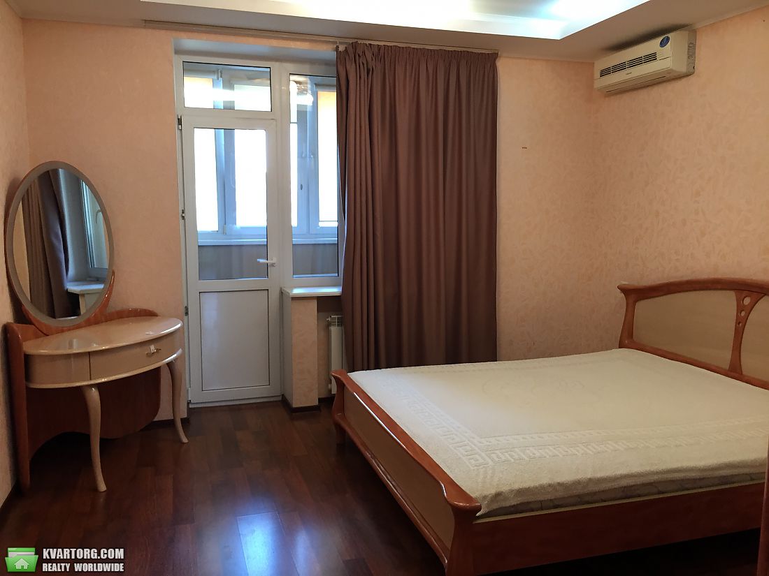 Sell 3-room apartment. Киев,  Бажана — photo 6