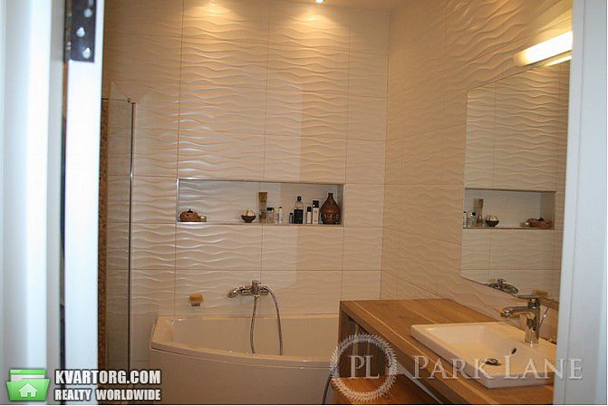 Sell 2-room apartment. Киев,  Щорса — photo 9