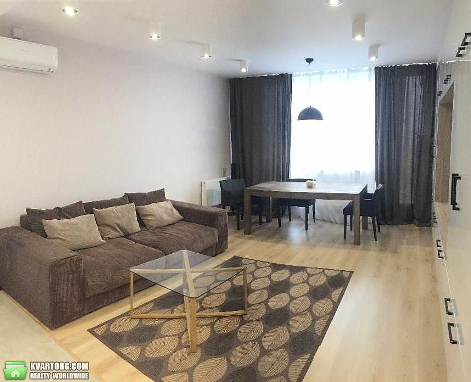 Rent out 2-room apartment. Киев,  Вильямса — photo 1