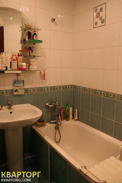 Sell 2-room apartment. Киев,  Булаховского — photo 5