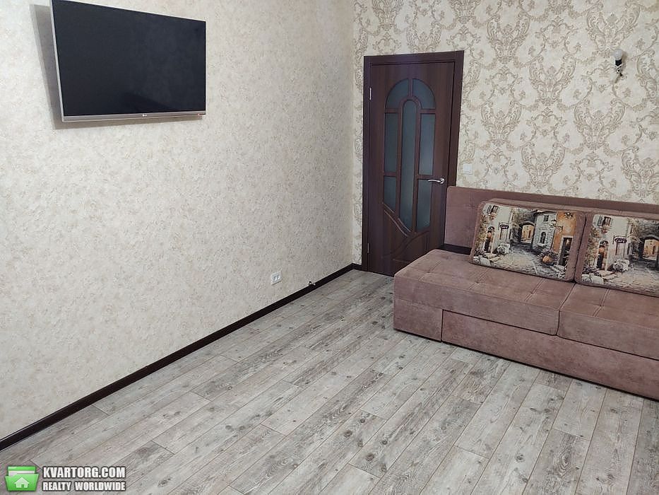 Sell 1-room apartment. Киев,  Свободы пр — photo 8