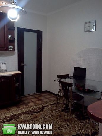 Rent out 2-room apartment. Киев,  Чавдар — photo 1