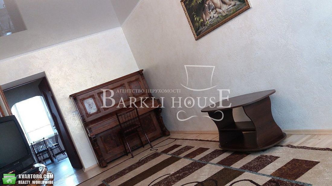 Rent out 3-room apartment. Киев,  Дмитриевская — photo 4