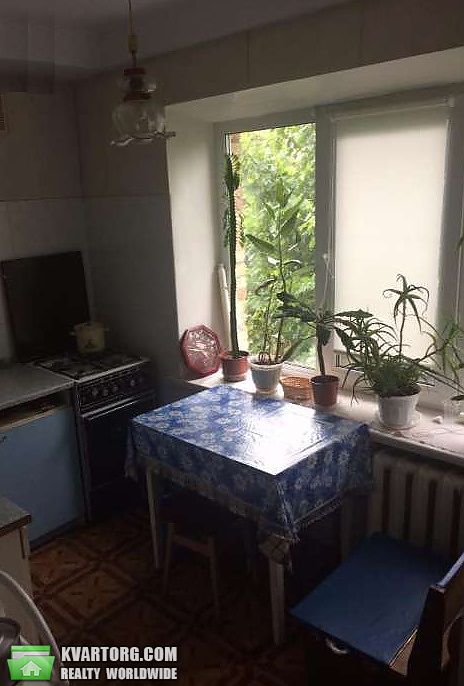 Sell 2-room apartment. Киев, Салютная — photo 5