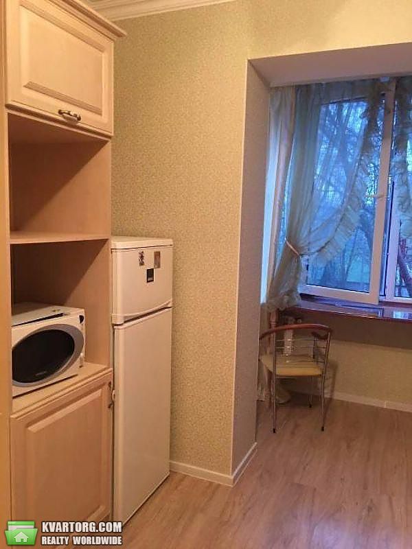 Rent out 1-room apartment. Киев,  Суворова — photo 3