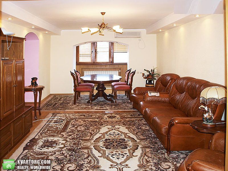 Sell 3-room apartment. Киев,  Срибнокильская — photo 1