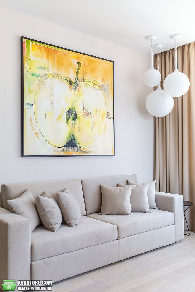 Rent out 3-room apartment. Киев,  Драгомирова — photo 10