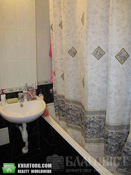 Sell 2-room apartment. Киев, ул. Ак. Курчатова — photo 8