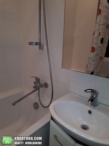 Rent out 2-room apartment. Киев,  Ушинского — photo 3