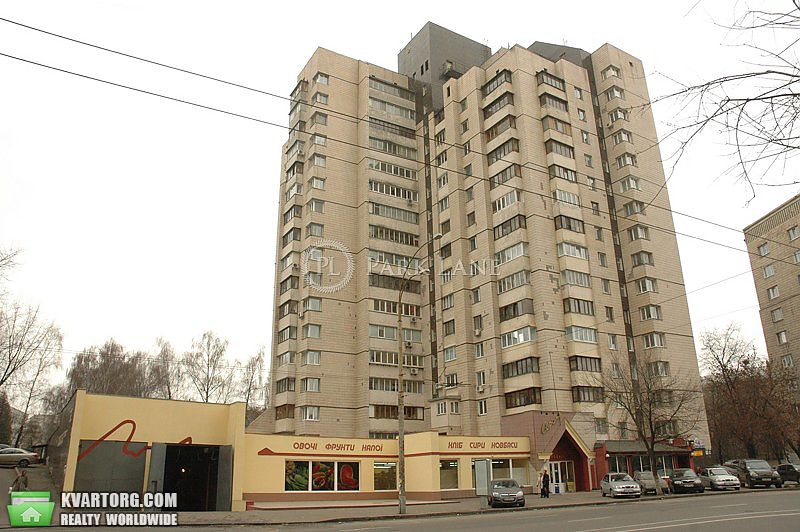 Rent out 3-room apartment. Киев,  Соломенская — photo 6
