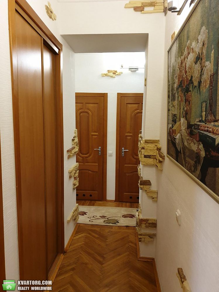 Rent out 3-room apartment. Киев,  Пушкинская — photo 8