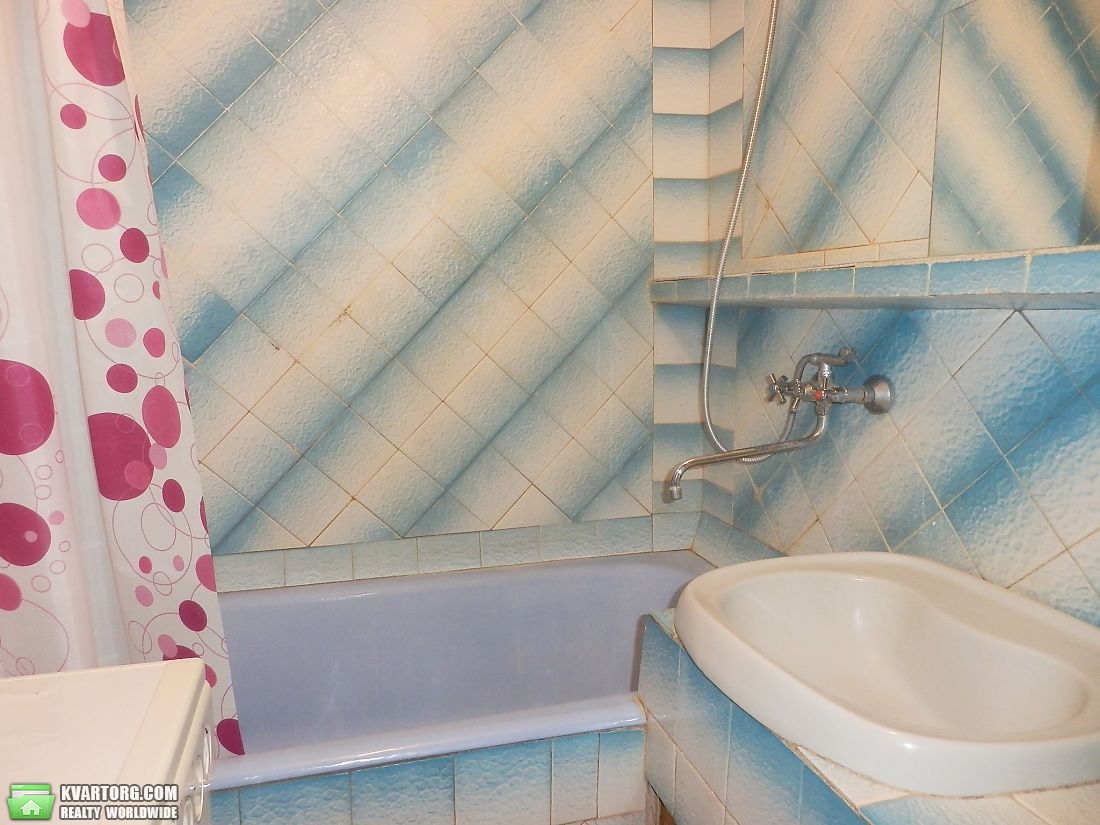 Rent out 2-room apartment. Киев,  Ахматовой — photo 9
