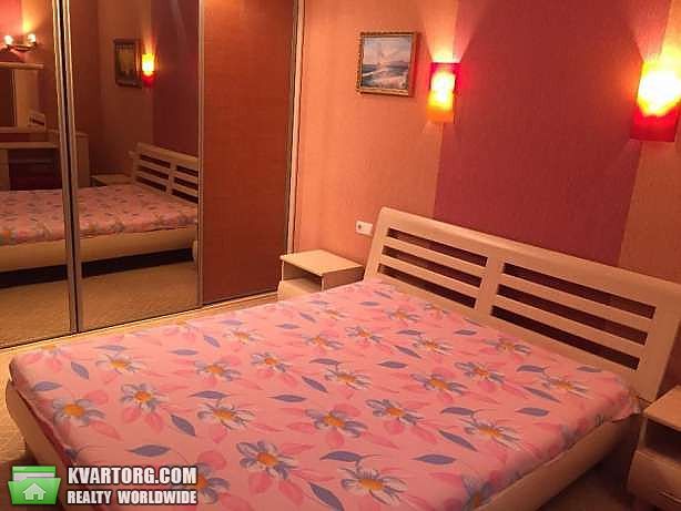 Rent out 3-room apartment. Киев, ул. Декабристов — photo 5