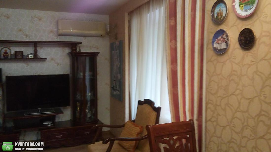 Rent out 3-room apartment. Киев,  Кудряшова — photo 2