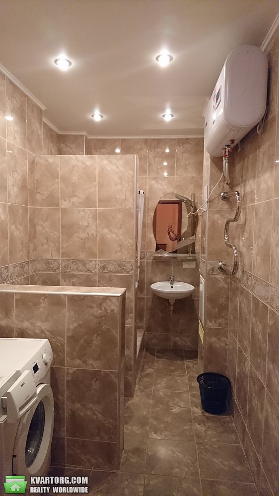 Rent out 3-room apartment. Киев, Руданского — photo 9