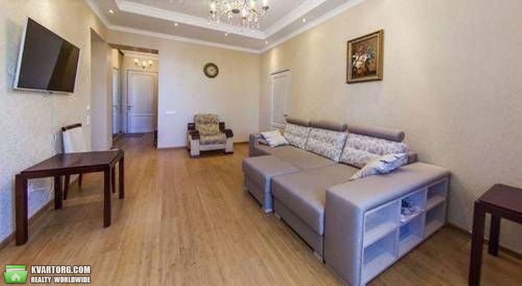 Rent out 2-room apartment. Киев,  Глазунова — photo 3