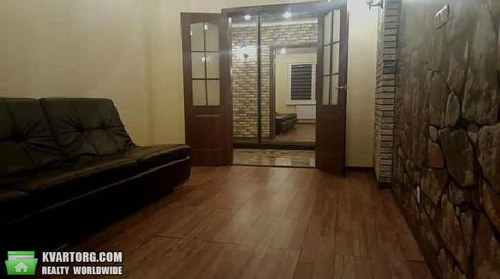 Sell 3-room apartment. Киев,  Чавдар — photo 2