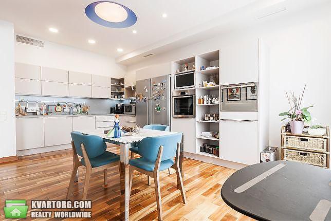 Rent out 4-room apartment. Киев,  Институтская — photo 7