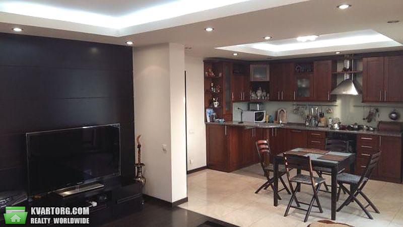 Rent out 3-room apartment. Киев,  Клиническая — photo 4