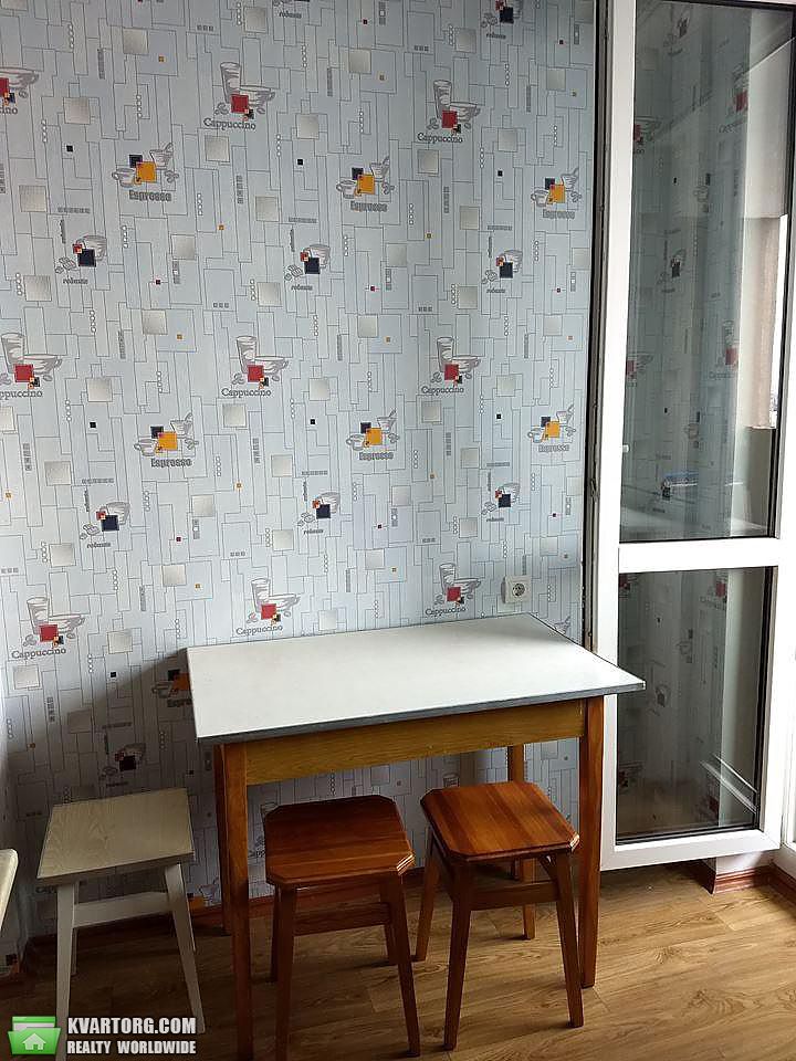 Rent out 1-room apartment. Киев, Соломии Крушельницкой — photo 7