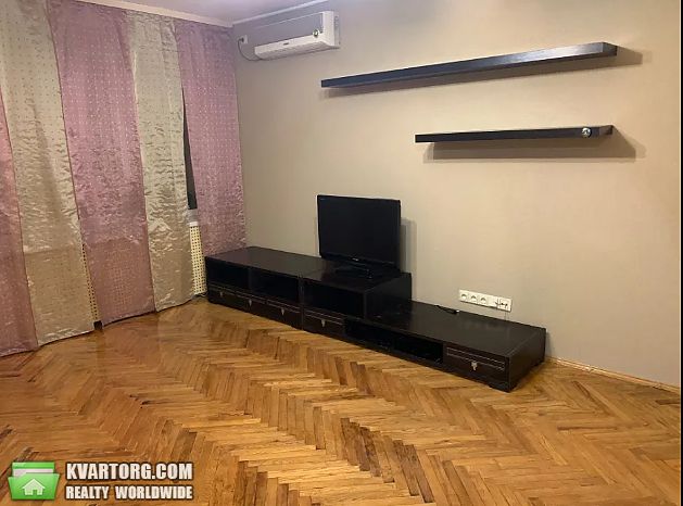 Rent out 1-room apartment. Киев,  Днепровская наб — photo 1