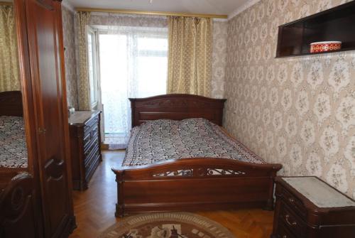 Rent out 3-room apartment. Одесса, Колонтаївська вулиця — photo 1